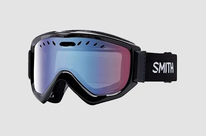 Best OTG Ski & Snowboard Goggles (Top Options of 2021-2022)